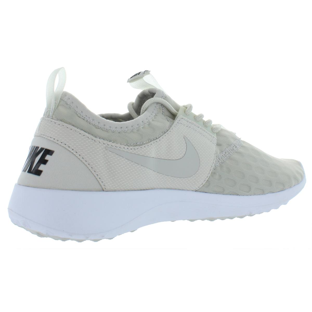 nike women's lightweight running shoes