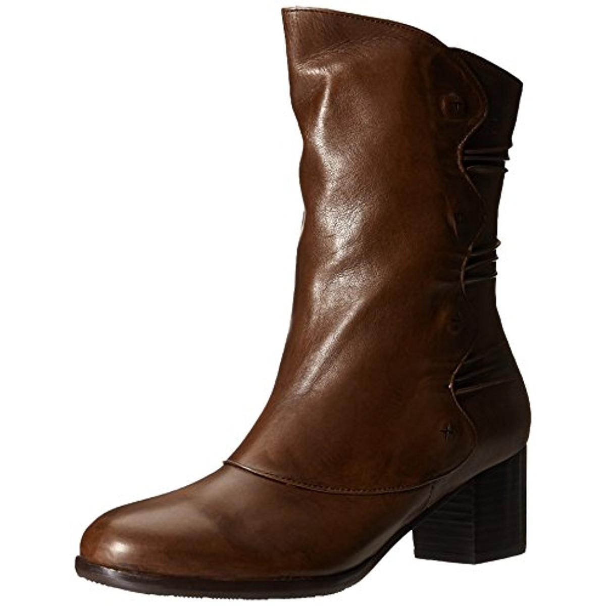 round toe boots womens