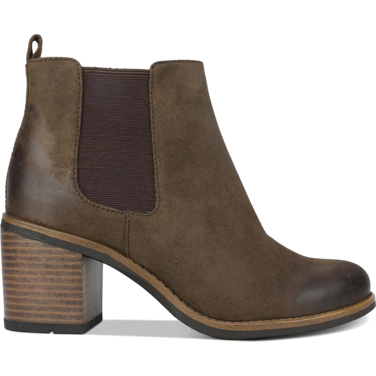 White Mountain Womens Destiny Faux Suede Ankle Round Toe Booties Shoes BHFO 0298