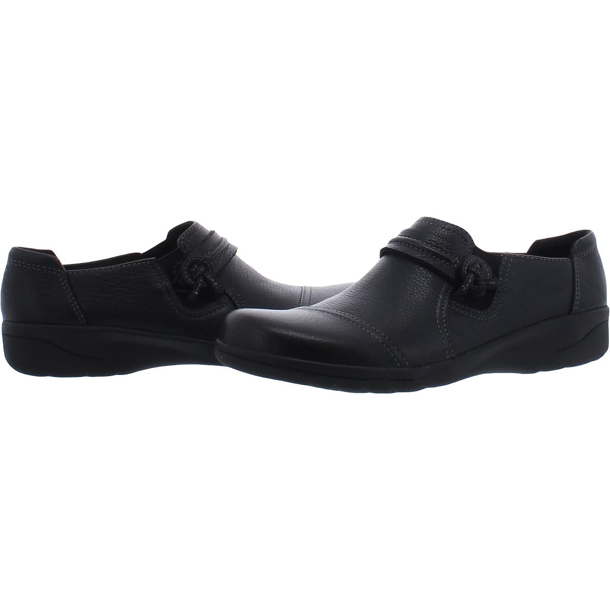 NIB Clarks 28932 Women's Cheyn Madi Navy Casual Shoe 