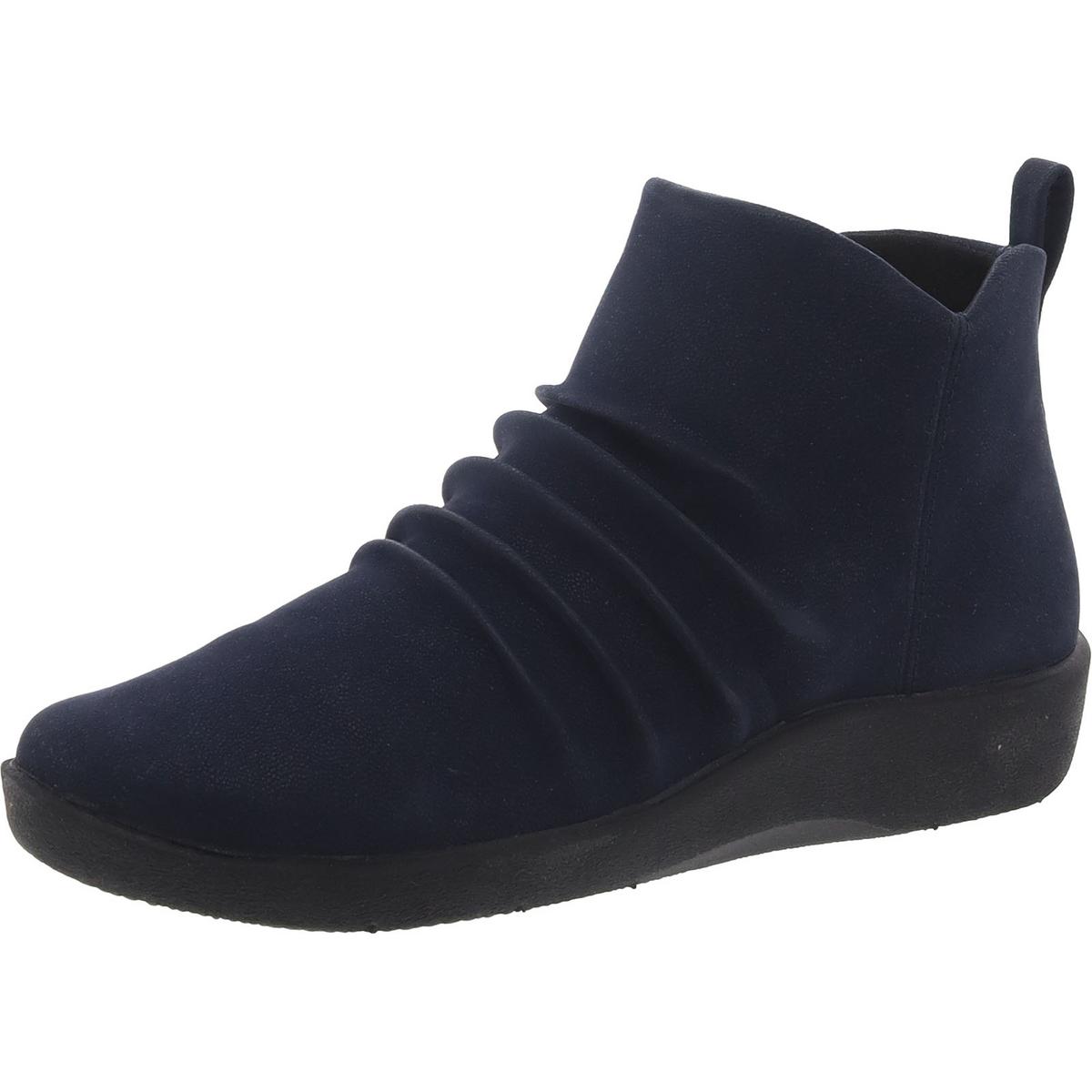 Женские ботильоны Cloudsteppers by Clarks Sillian Gemma на молнии BHFO 7487 10990₽