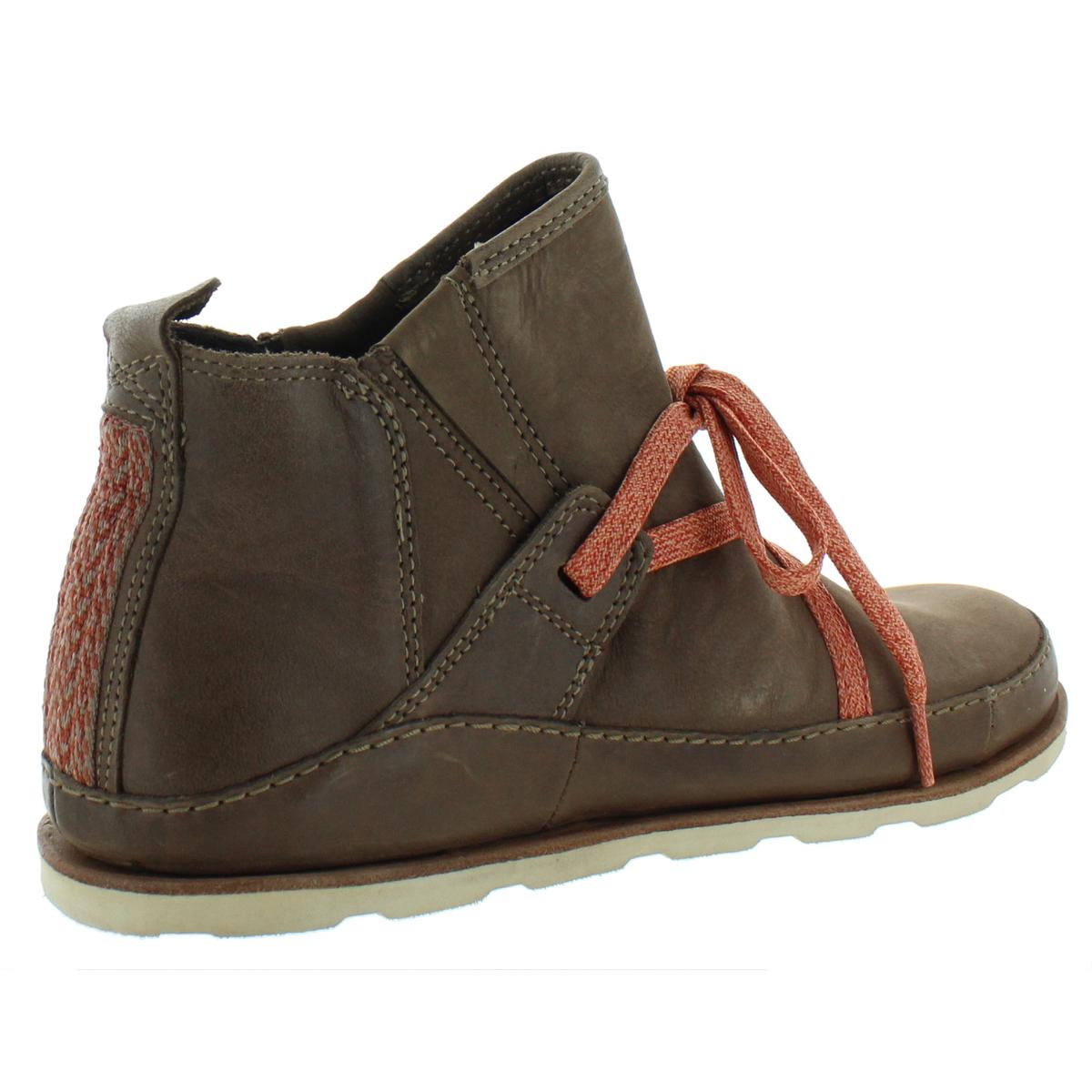 chaco boots uk
