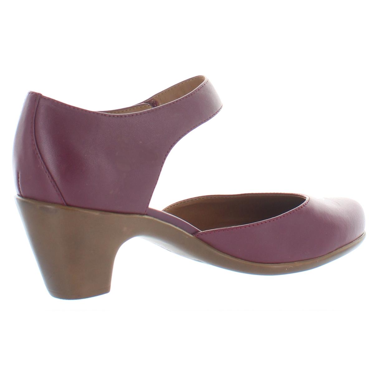 easy spirit womens vance flat heel booties