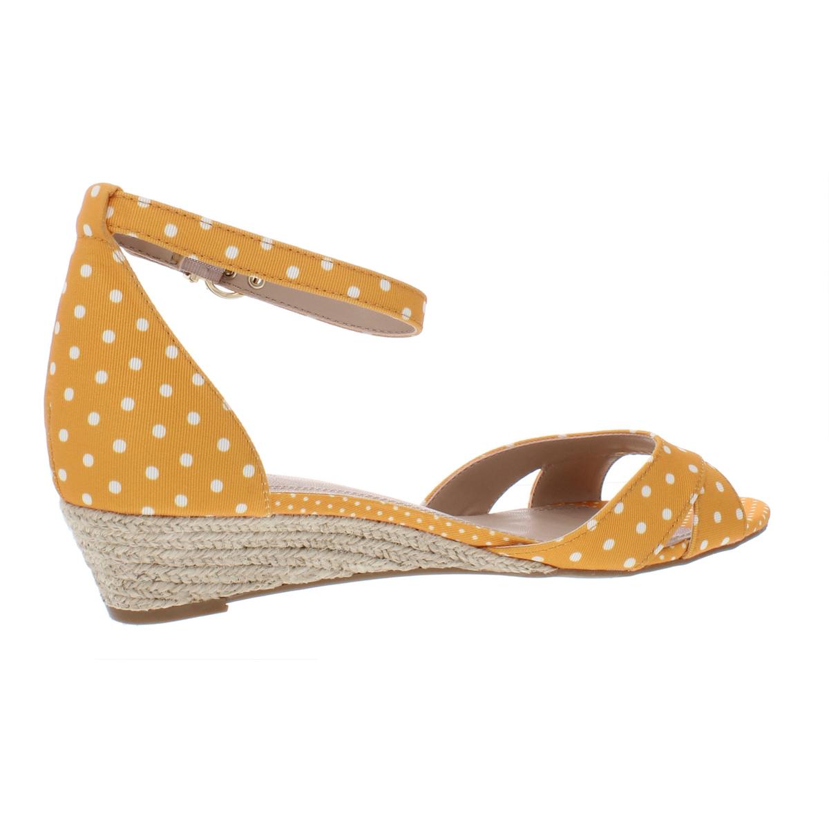 Charter Club Womens Gippi Yellow Wedge Sandals Shoes 8 Medium (b M