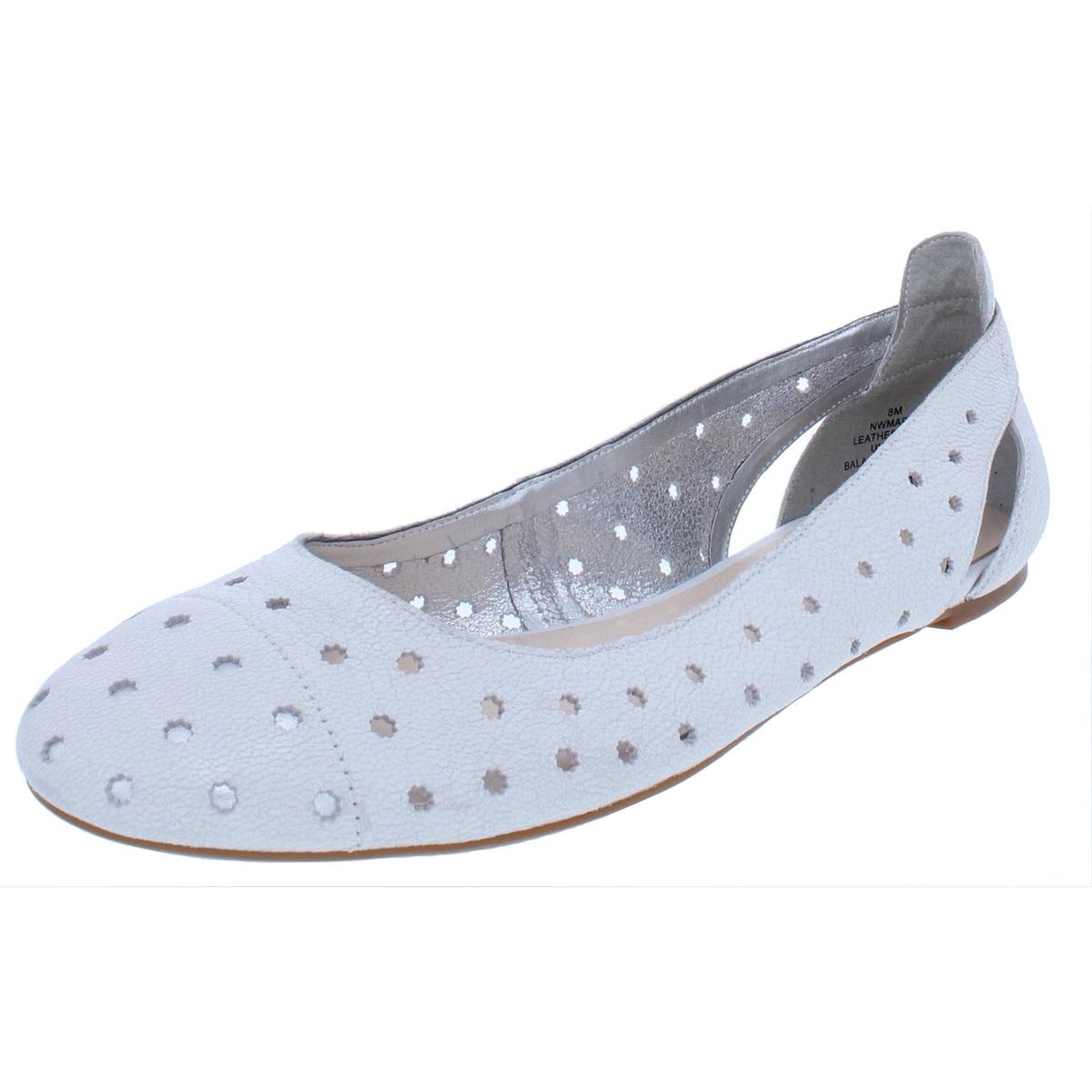 Nine West Womens Marie White Casual Ballet Flats Shoes 6 Medium (B,M ...