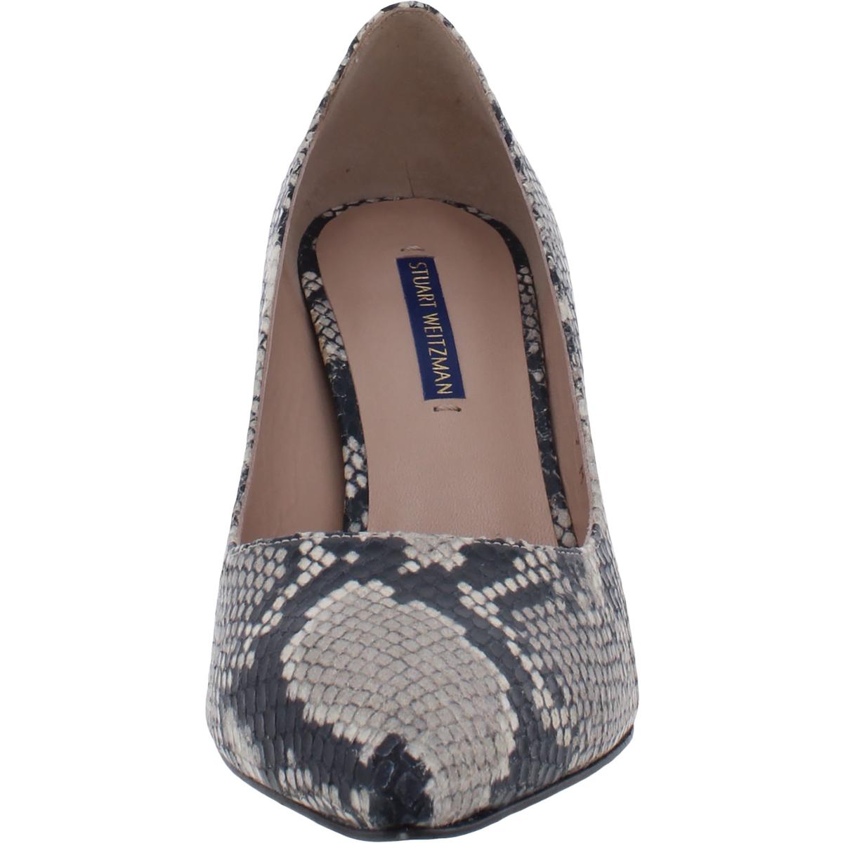 leigh pump stuart weitzman
