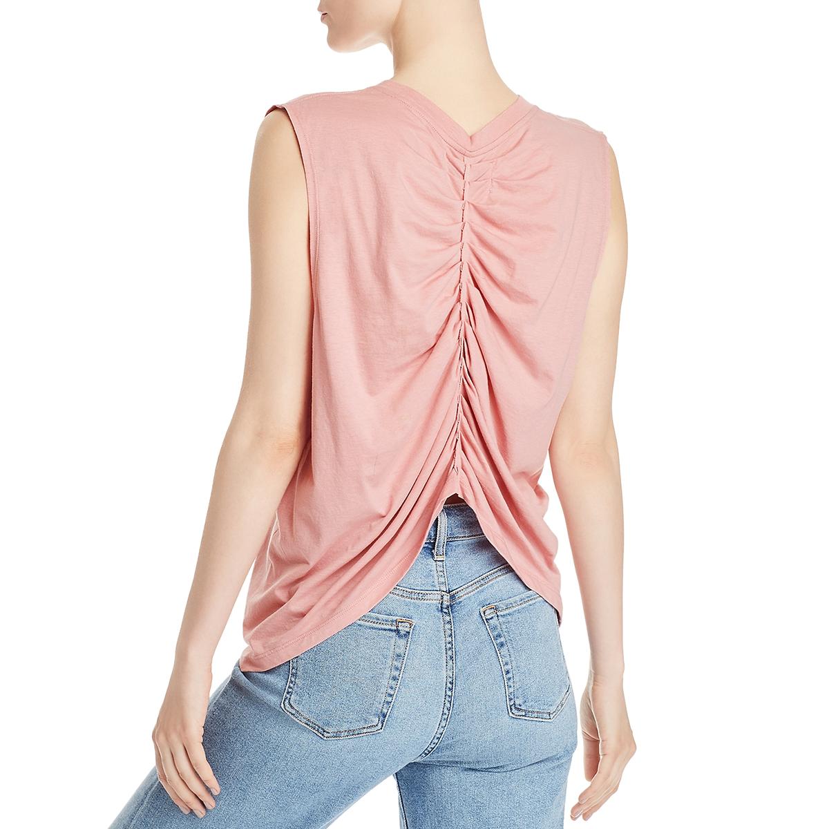 shirt with pleated back