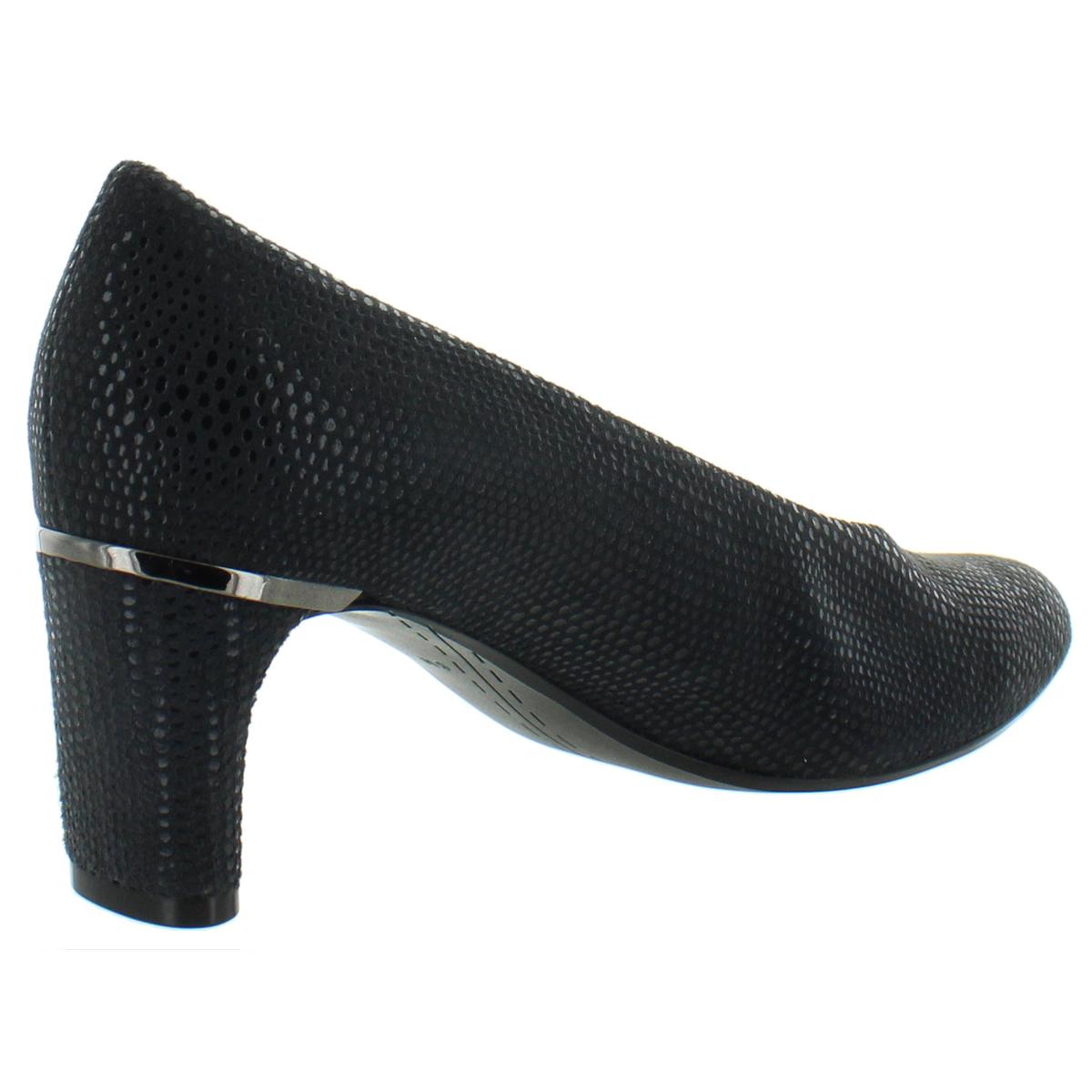 vaneli slip ons